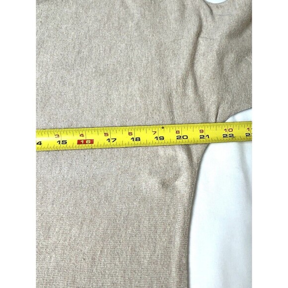 Women's Med Michael Kors Light brown‎ long sleeve pullover sweater. SKU LRC4-2 - Picture 3 of 8